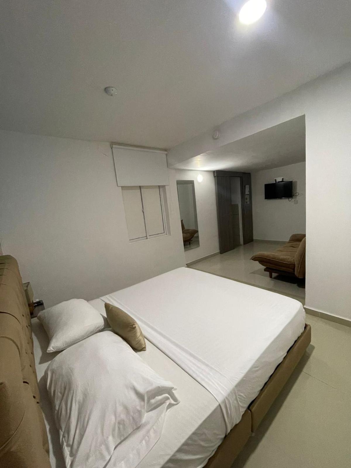 Hotel Hernandez Ctg 3*