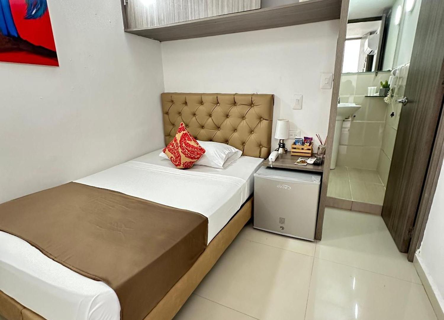 Hotel Hernandez Ctg 3*