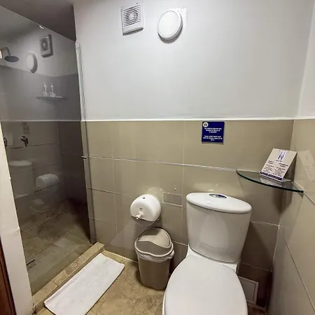 Hotel Hernandez Ctg 3*